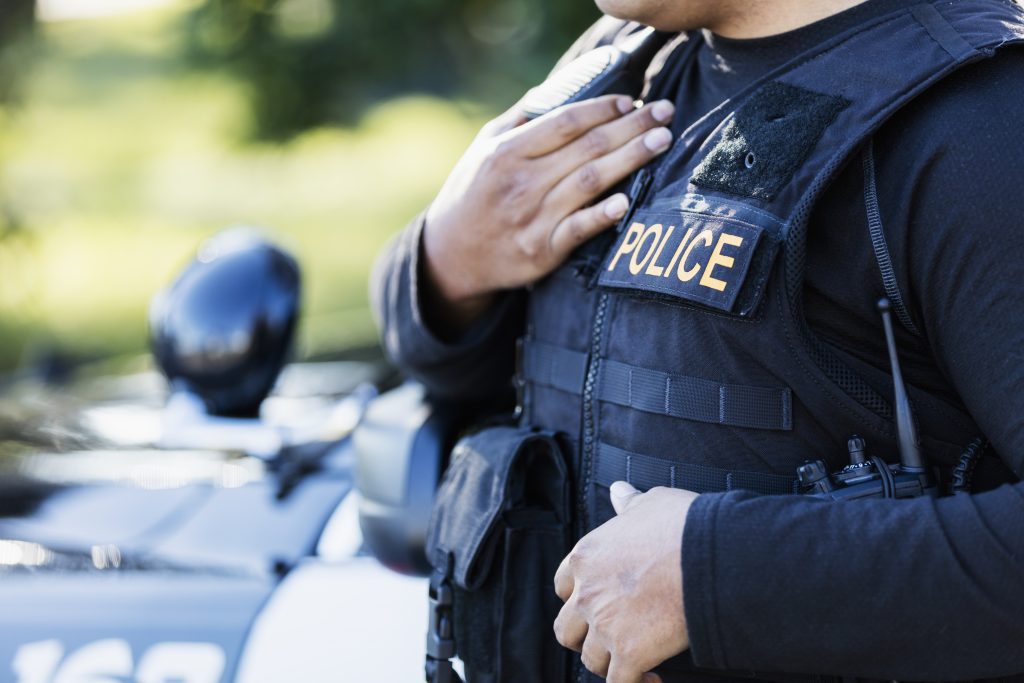 Charleston, WV Police Officer before use of body cameras